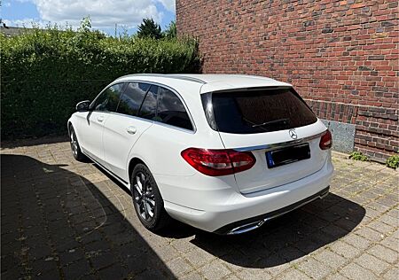 Mercedes-Benz 250 D Kombilimousine