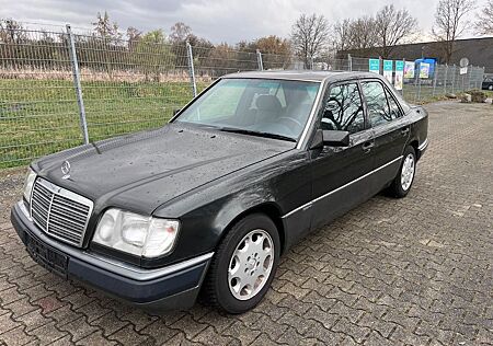 Mercedes-Benz E 200 Sportline