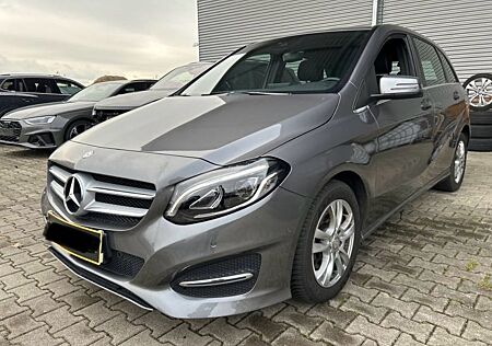 Mercedes-Benz B 180 *Automatik*42TKM*NAVI*Teilleder