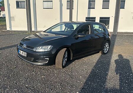 VW Golf Volkswagen 1.4 TSI 90kW DSG BMT Comfortline
