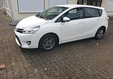 Toyota Verso 1.6l D-4Diesel Comfort 5-Sitzer ...