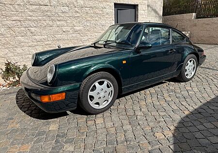 Porsche 964 C4 tannengrün - kein Schiebedach Heckwischer