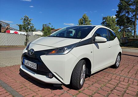 Toyota Aygo (X) AYGO