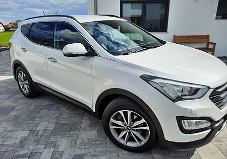 Hyundai Santa Fe 2.2 CRDi Premium 4WD Automatik AHK