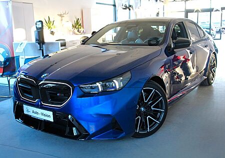 BMW M5 (G90) *A-LED*AHK*Bowers&Wilkins*LHZ*Panorama