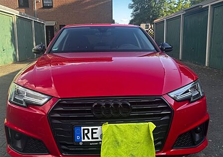Audi A4 40 TFSI S tronic design S-Line Allwetterreife