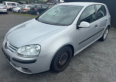 VW Golf Volkswagen 5 Lim. Trendline