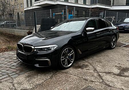 BMW M550 i xDrive M-Paket*head-up*deutsches Fahrzeug