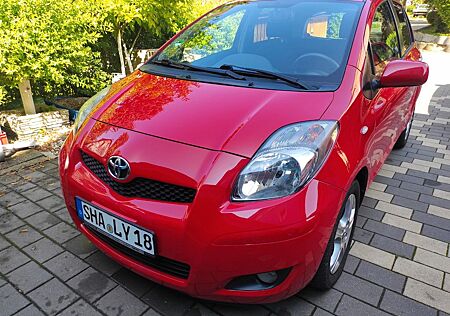 Toyota Yaris 1,4-l-D-4D Club Club