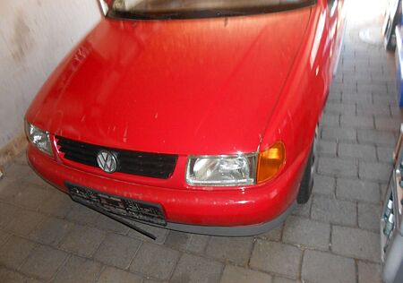 VW Polo Volkswagen 1.4 44kW Edition/68743 km/Navi TOM/TOM