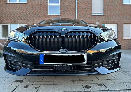 BMW 118i 1er Top gepflegt, -Service!!!