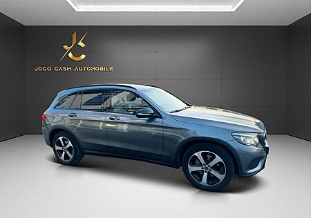 Mercedes-Benz GLC 220 d 4Matic*AMG*PANO*LED*SHZG*TEMPOMAT*
