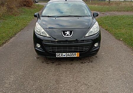 Peugeot 207 CC Roland Garros 155 THP Roland Garros