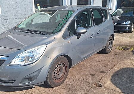 Opel Meriva B Design Edition