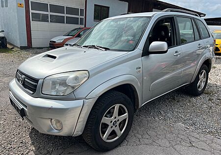 Toyota RAV 4 2.0-l-D-4D 4x4 Sol