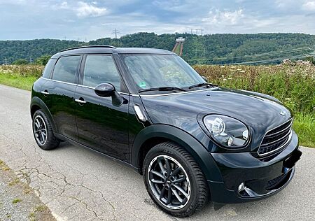 Mini Cooper Countryman /Automatik / Panoramadach