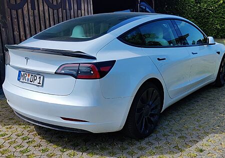 Tesla Model 3 Performance,2xWeiss,Mwst.,evtl.Inz.mögl.