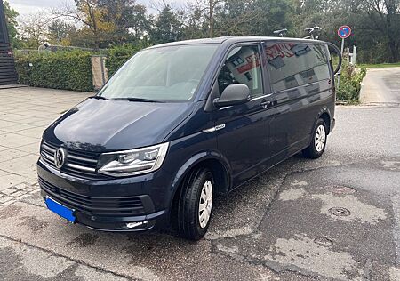 VW T6 Multivan Volkswagen Trendline Starlight Blue Metallic