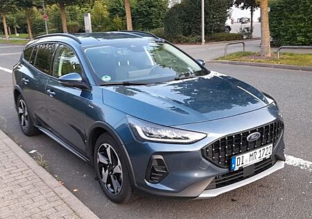 Ford Focus 1,0 EcoBoost Hybr. 114kW Active X Tur ...