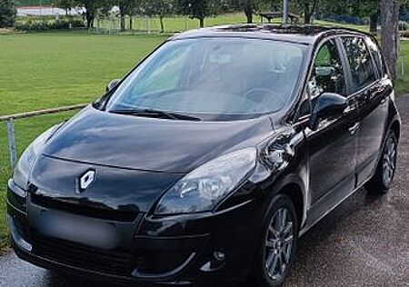 Renault Scenic 1.5 dci (TÜV neu)