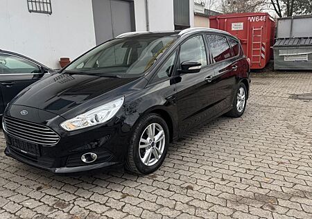 Ford S-Max Trend Aut. 7 Sitze