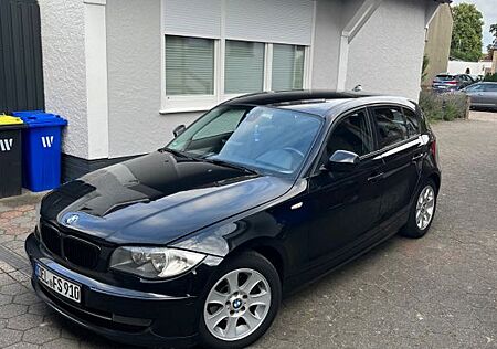 BMW 118d TÜV 01/26