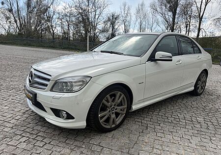 Mercedes-Benz C 220 CDI AMG-LINE AUTOMATIK/NAVI-COMAND/XENON