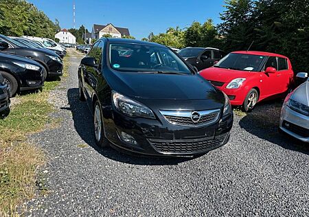 Opel Astra J Lim. 5-trg. Sport