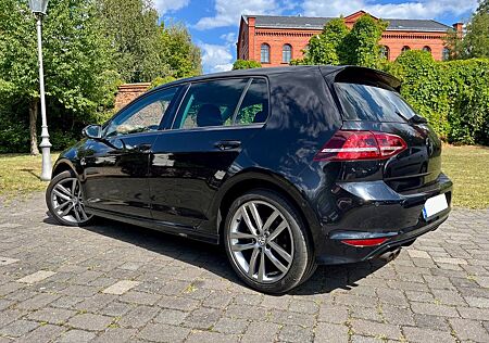 VW Golf Volkswagen 7 DSG Highline R-line Bi-Xenon Standheizung