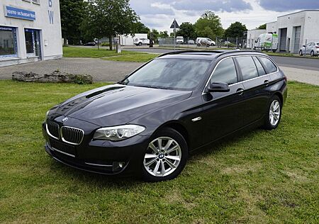 BMW 528i *2 Hand*Aut*Panor*Head-Up Display*Bi-Xenon*