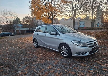 Mercedes-Benz B 180 B