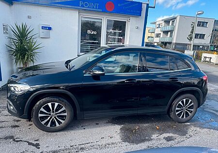 Mercedes-Benz GLA 200 gebraucht kaufen Mercedes-Benz GLA 200 GLA -Klasse d