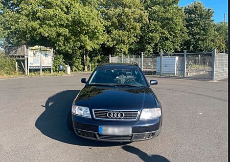 Audi A6 2.5 TDI Avant -