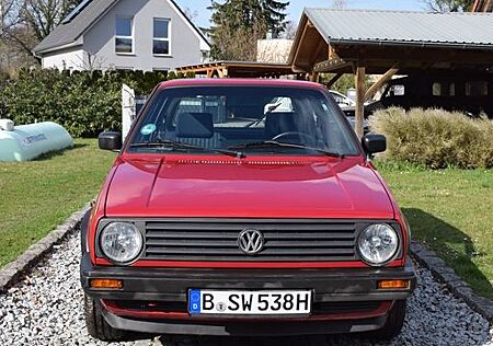 VW Golf Volkswagen II mit Oldtimer Status Typ 19E