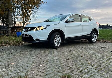 Nissan Qashqai 1.2 DIG-T Xtronic Acenta