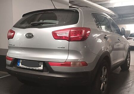 Kia Sportage 2.0 CRDi AWD TÜV Neu 05/27 Au