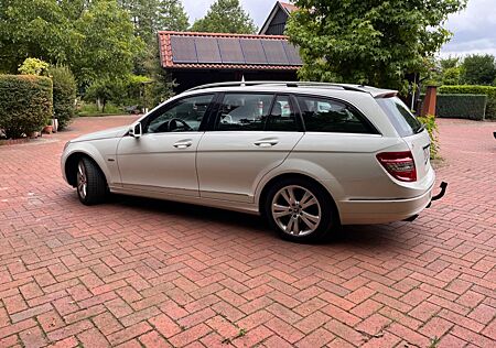 Mercedes-Benz C 200 CDI T BlueEFFICIENCY AVANTGARDE AVANTGARDE