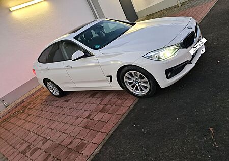BMW 3er Gran Turismo 320d xDrive *VOLL AUSGESTATTET*