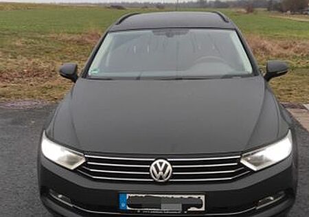 VW Passat Variant Volkswagen 2.0 TDI DSG Variant ...