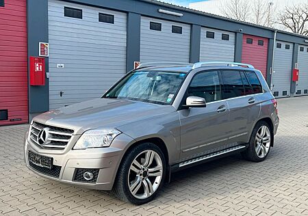 Mercedes-Benz GLK 320 CDI 4Matic/PDC/AHK/Tüv Neu/2-Hand