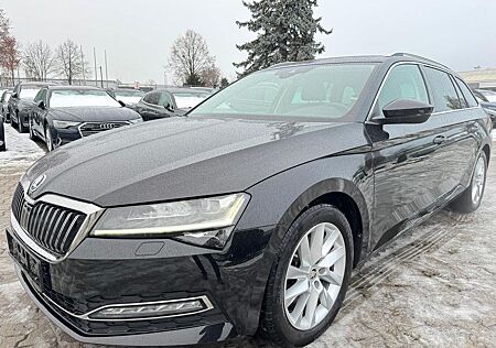 Skoda Superb 2.0TD Premium Ed 4x4 Navi StHeizung Leder