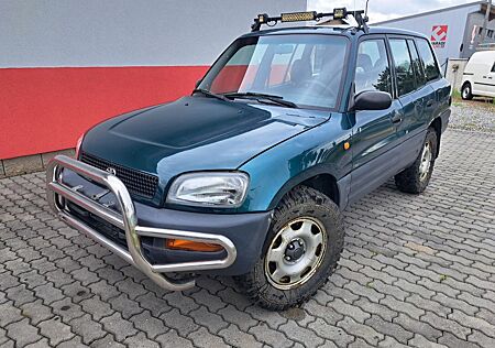 Toyota RAV 4 2.0 4x4 5 türig