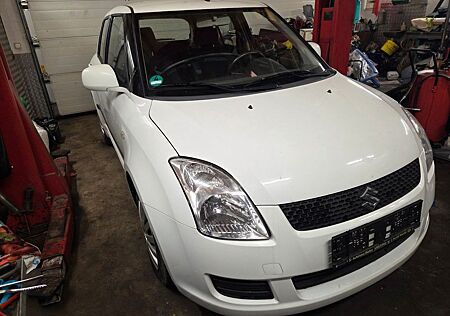 Suzuki Swift 1.3 Comfort mit TÜV