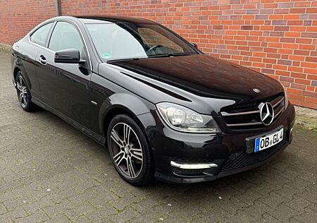 Mercedes-Benz C 180 Coupe AMG-Paket Edition C