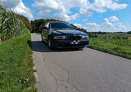 BMW 540i Auto touring