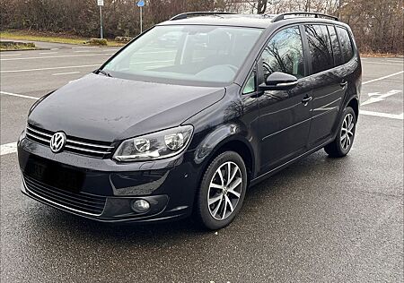 VW Touran Volkswagen 1.4 TSI DSG Comfortline