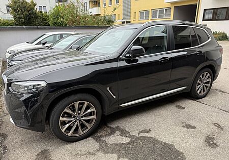 BMW X3 xDrive20i HUD AHK Leder Standh