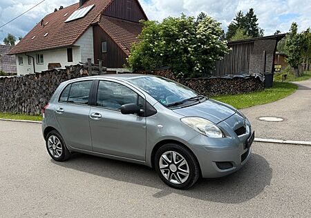 Toyota Yaris 1,33-l-Dual-VVT-i Sol*Automatik *klima *