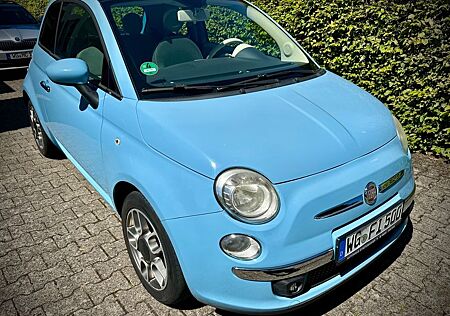 Fiat 500 0.9 TwinAir Lounge in Babyblau