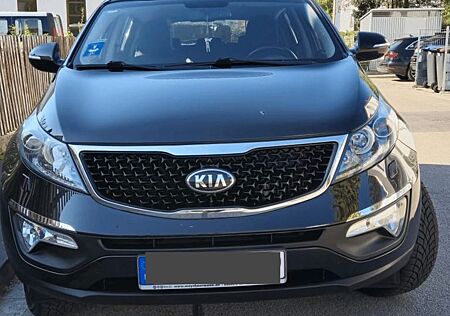 Kia Sportage 2.0 CRDi 2WD guter Zustand